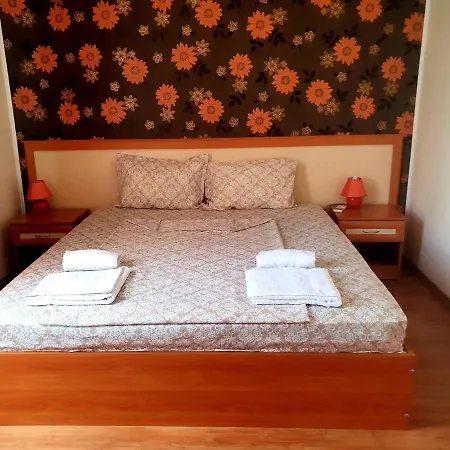 Megas Apartmán *