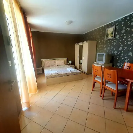 Megas Apartment